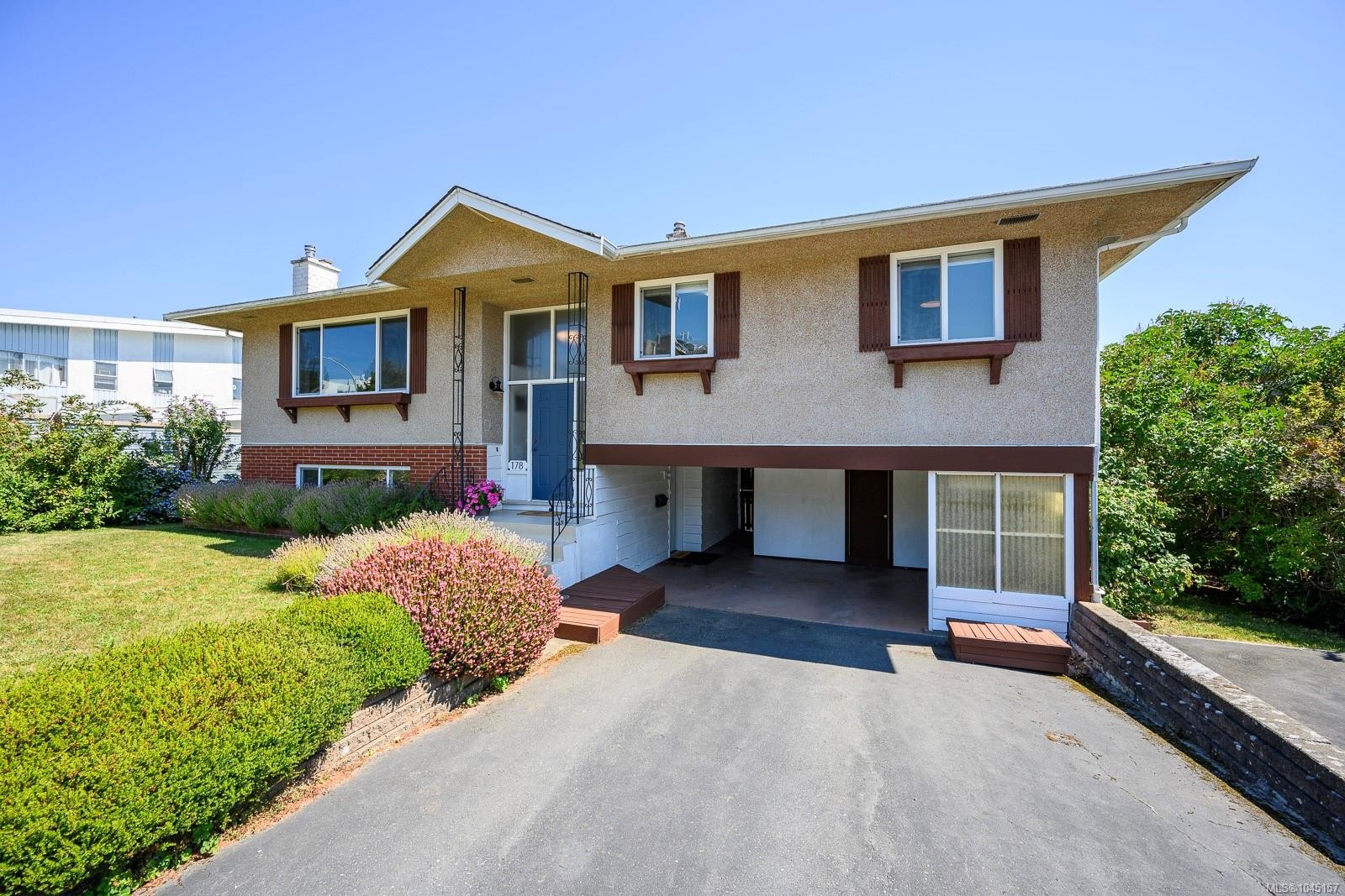 178 Rodello St, Comox, BC