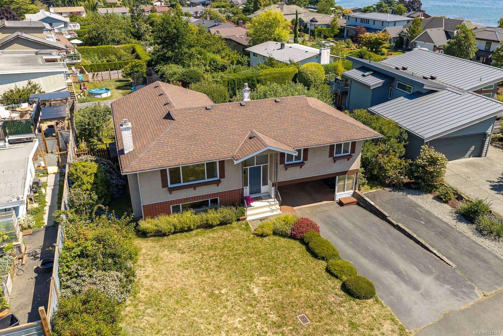 178 Rodello St, Comox, BC