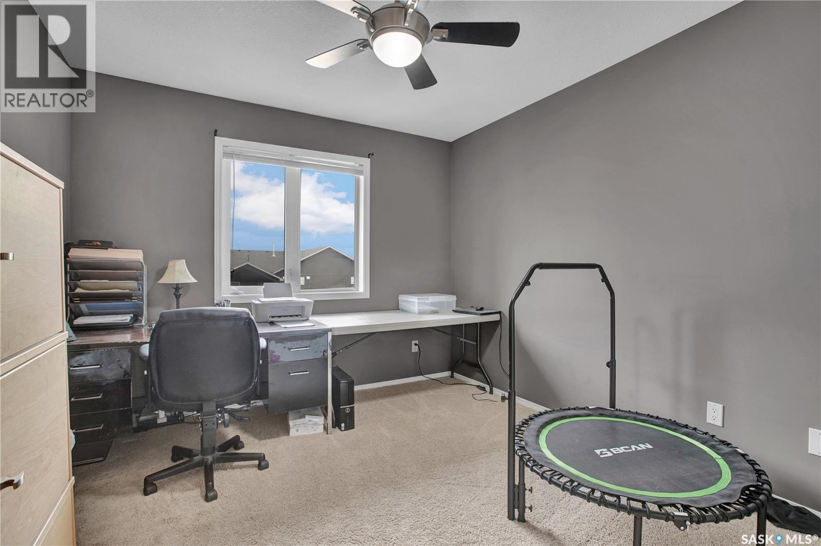 118 Meadowlark Park, Warman, SK - Indoor Photo Showing Office