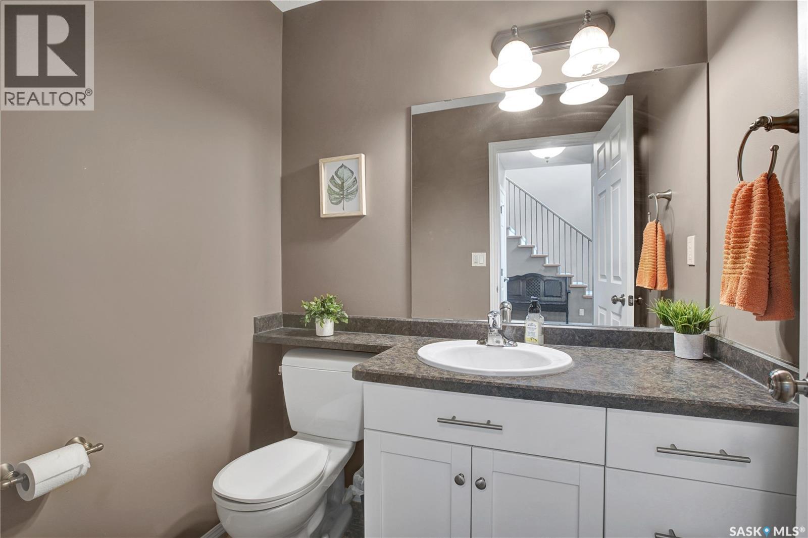 118 Meadowlark Park, Warman, SK - Indoor Photo Showing Bathroom