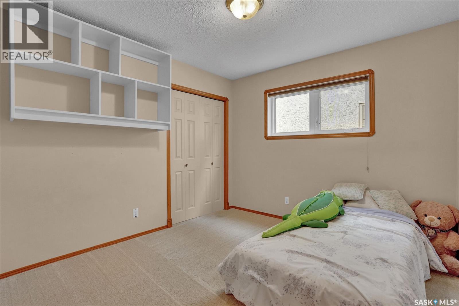 3210 Peyson Bay E, Regina, SK - Indoor Photo Showing Bedroom