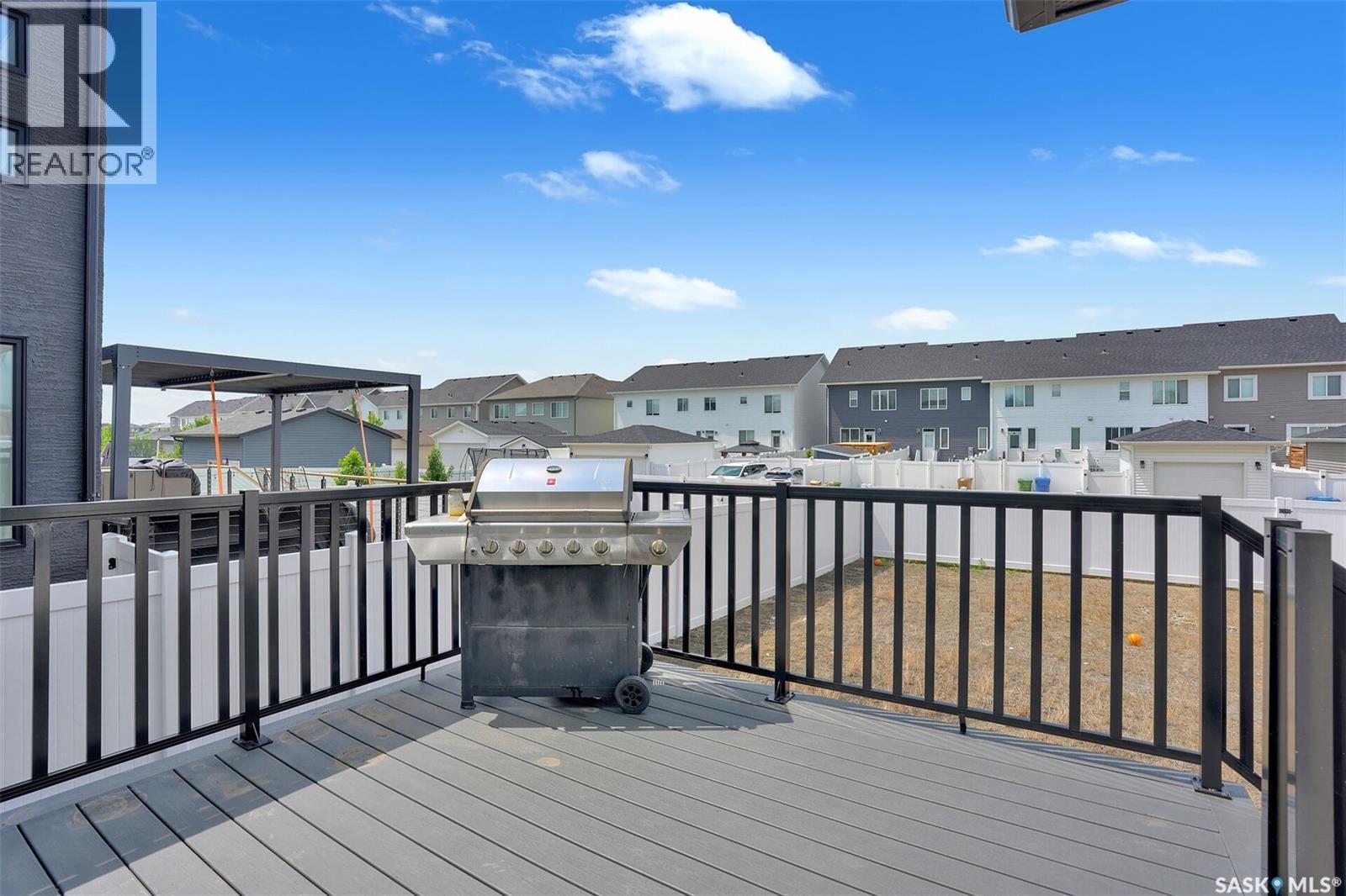 3204 Crosbie Crescent, Regina, SK - Outdoor With Balcony With Exterior