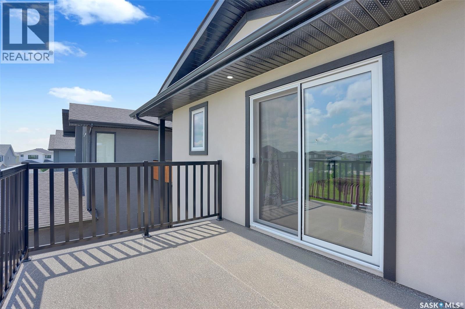 3204 Crosbie Crescent, Regina, SK - Outdoor With Balcony With Exterior