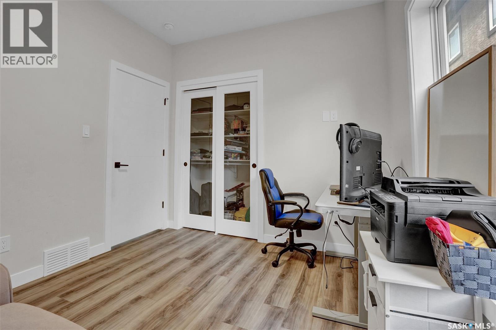 3204 Crosbie Crescent, Regina, SK - Indoor Photo Showing Office