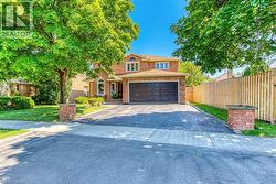 2442 WYNTEN Way Oakville, ON L6J 7K9