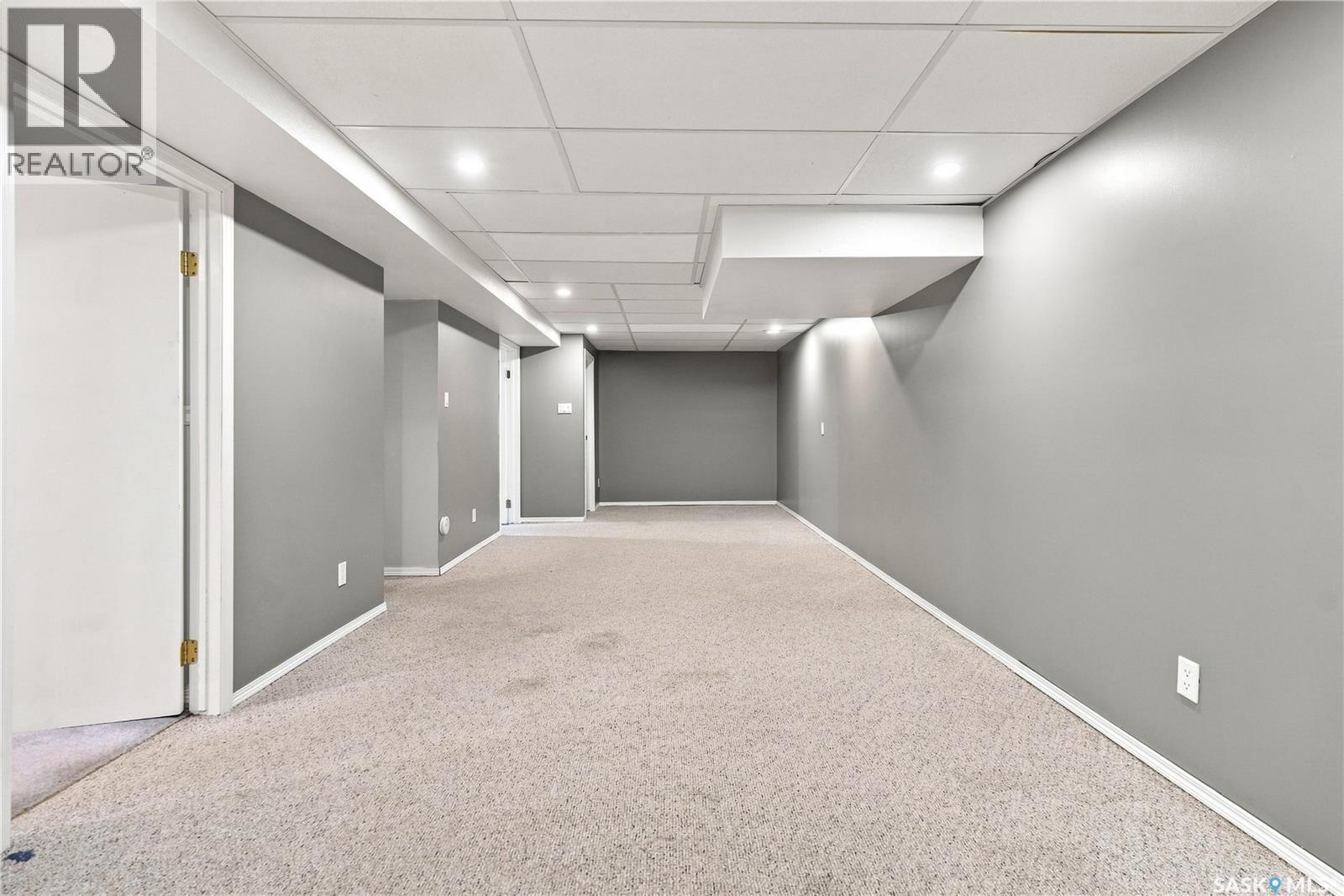 1227 Pascoe Drive E, Moose Jaw, SK - Indoor Photo Showing Other Room