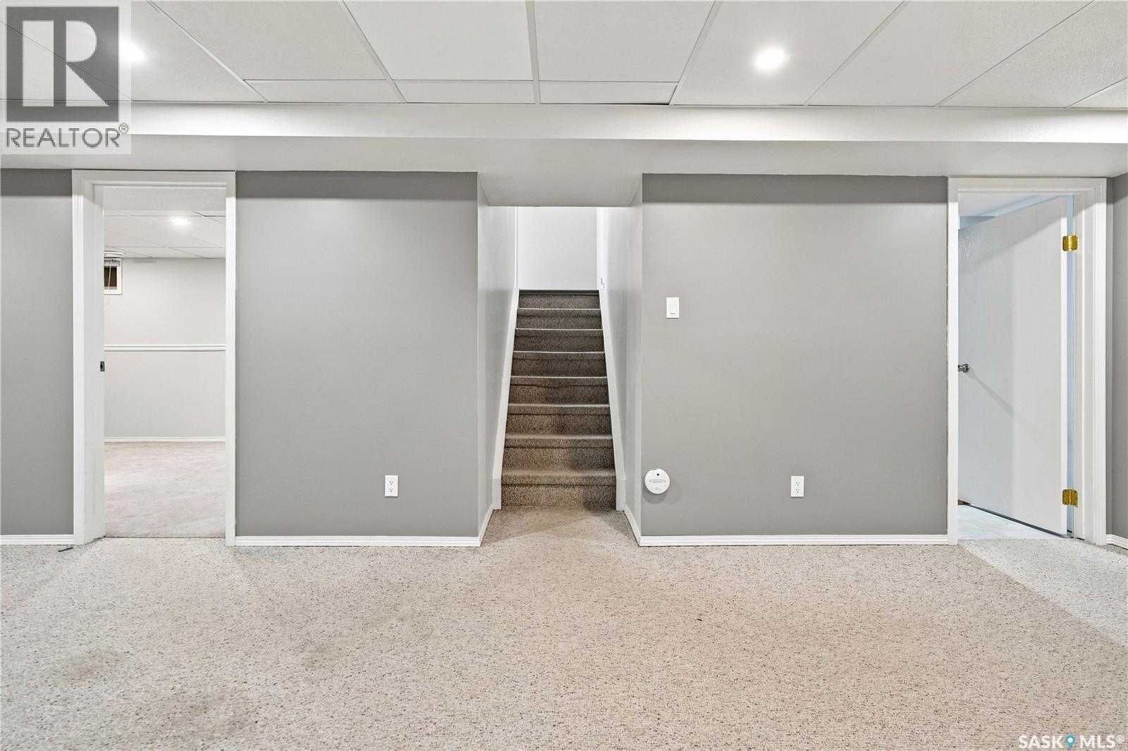 1227 Pascoe Drive E, Moose Jaw, SK - Indoor