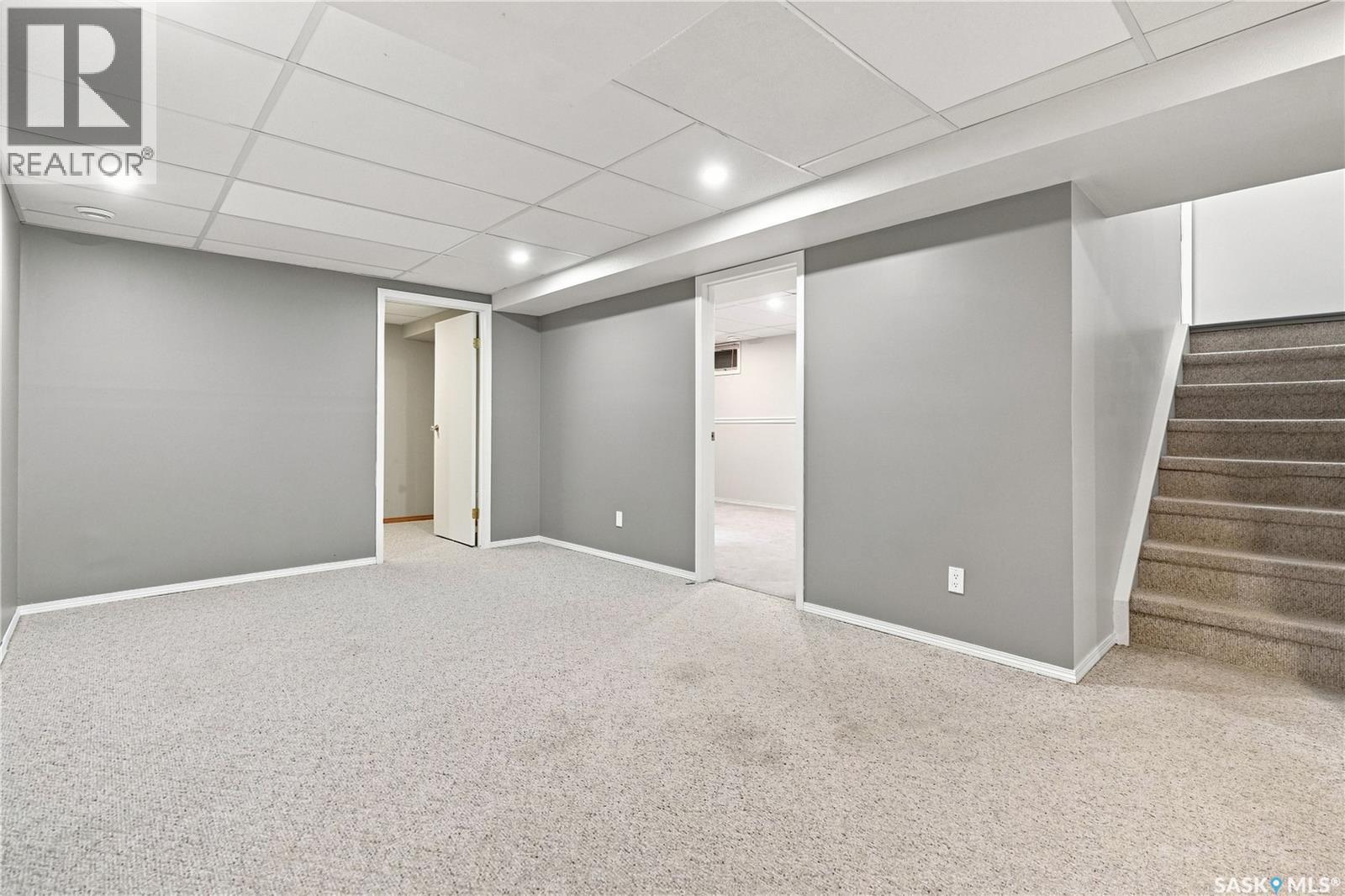 1227 Pascoe Drive E, Moose Jaw, SK - Indoor