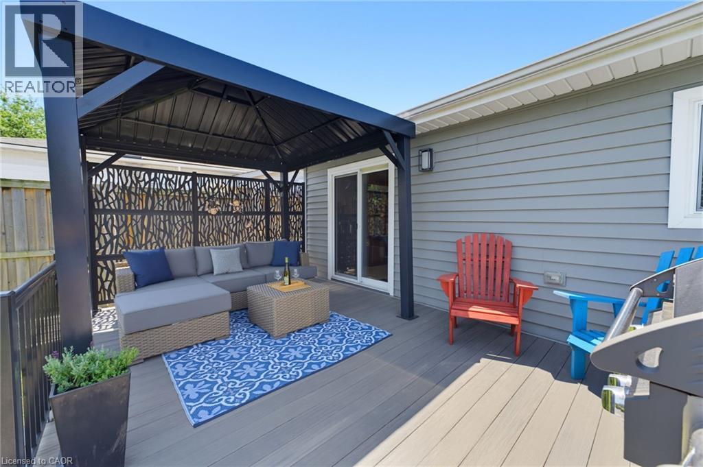 164 Hanover Place, Hamilton, ON - Outdoor With Deck Patio Veranda With Exterior