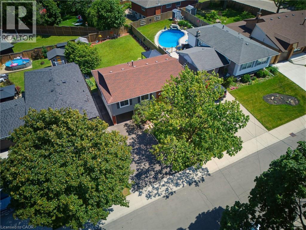 164 Hanover Place, Hamilton, ON - Outdoor With View
