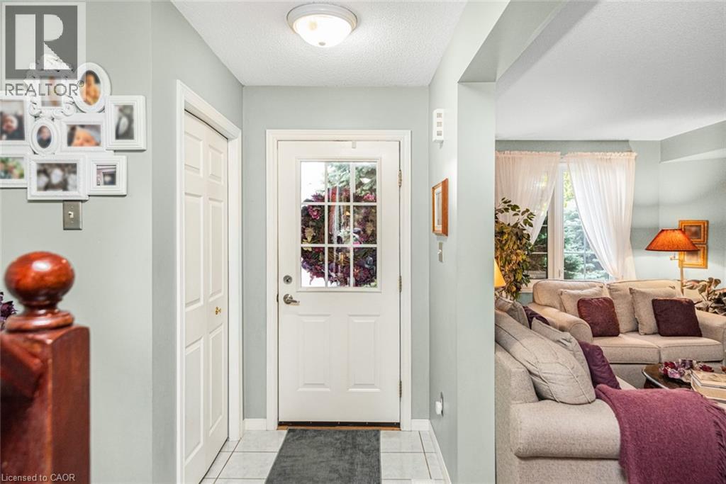 10 Richview Drive, Hamilton, ON - Indoor