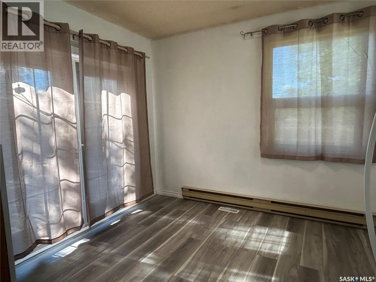 1706 2Nd Street, Estevan, SK - Indoor Photo Showing Other Room