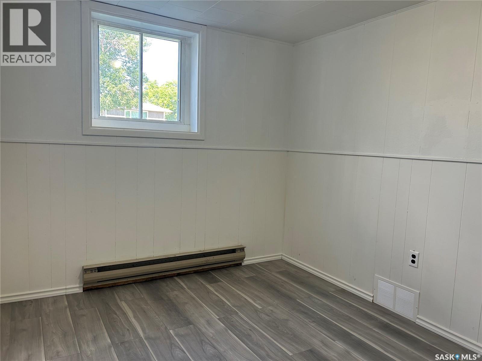 1706 2Nd Street, Estevan, SK - Indoor Photo Showing Other Room