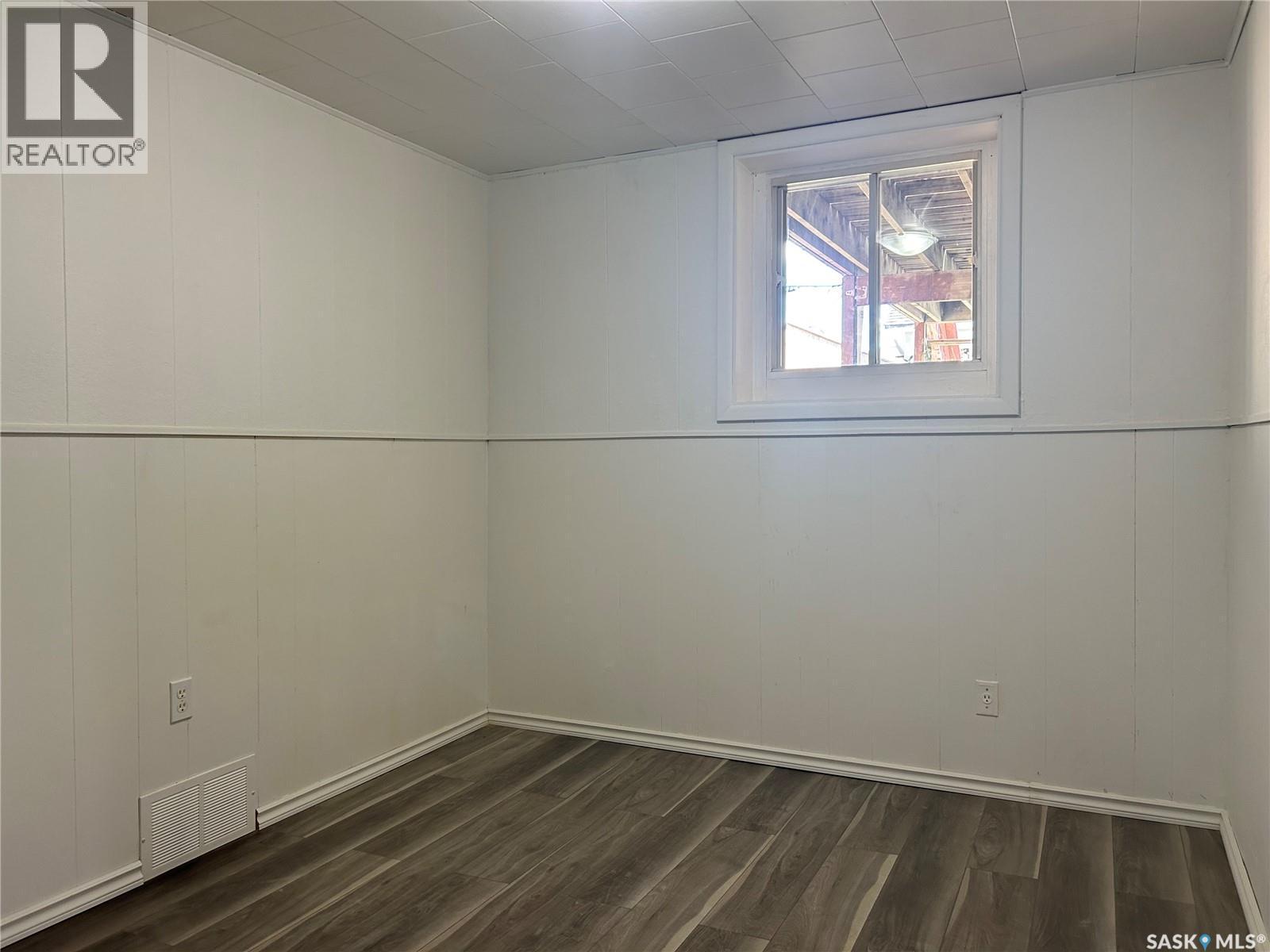 1706 2Nd Street, Estevan, SK - Indoor Photo Showing Other Room