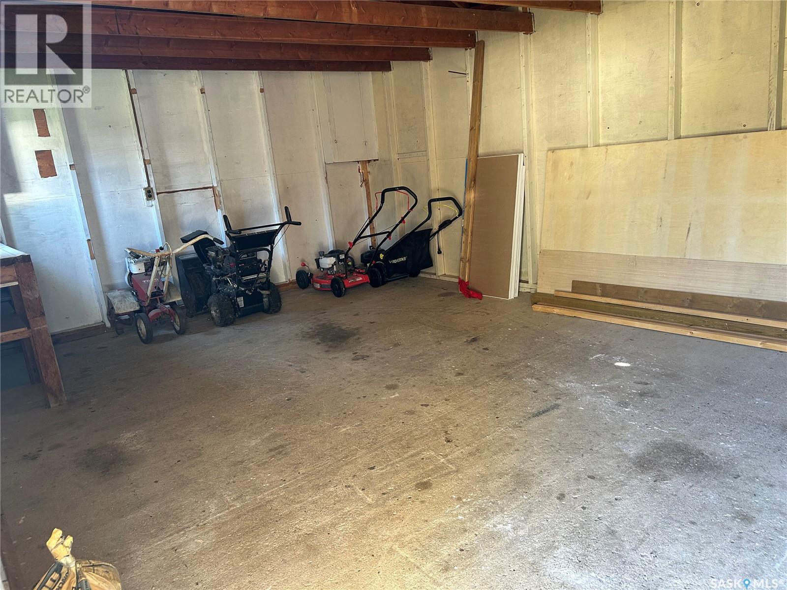 1706 2Nd Street, Estevan, SK - Indoor Photo Showing Basement
