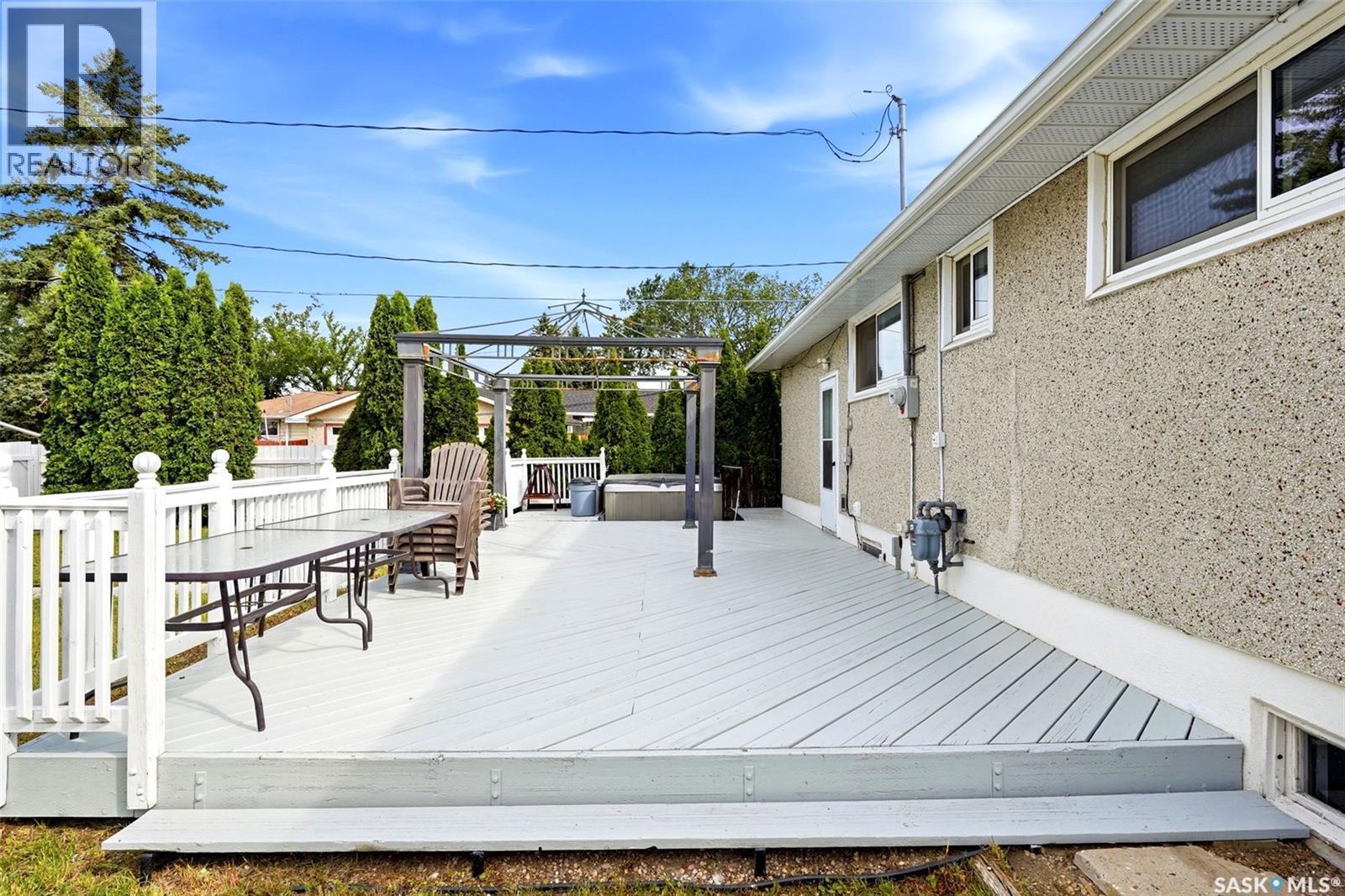 202 Mccannel Street, Regina, SK - Outdoor With Deck Patio Veranda With Exterior