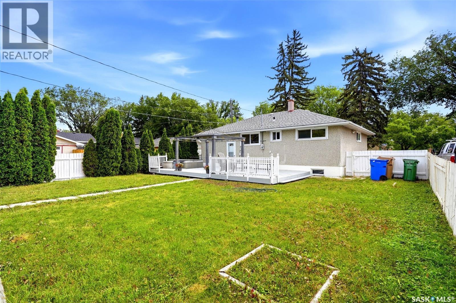 202 Mccannel Street, Regina, SK - Outdoor
