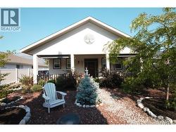 6941 MEADOWS Drive Oliver, BC V0H 1T4