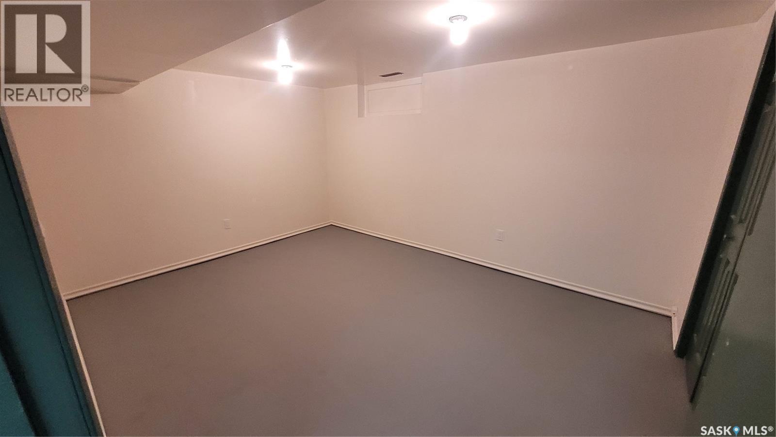 1610 2Nd Avenue N, Saskatoon, SK - Indoor Photo Showing Other Room