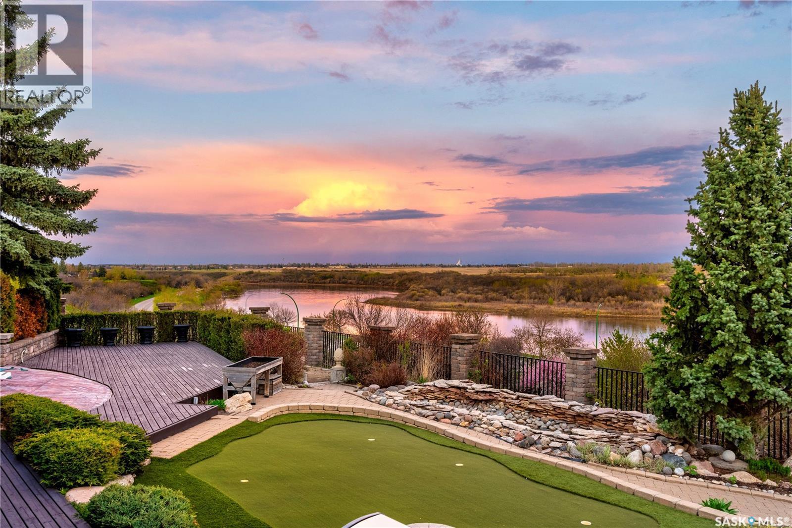 15 Quappelle Court, Saskatoon, SK - Outdoor With View
