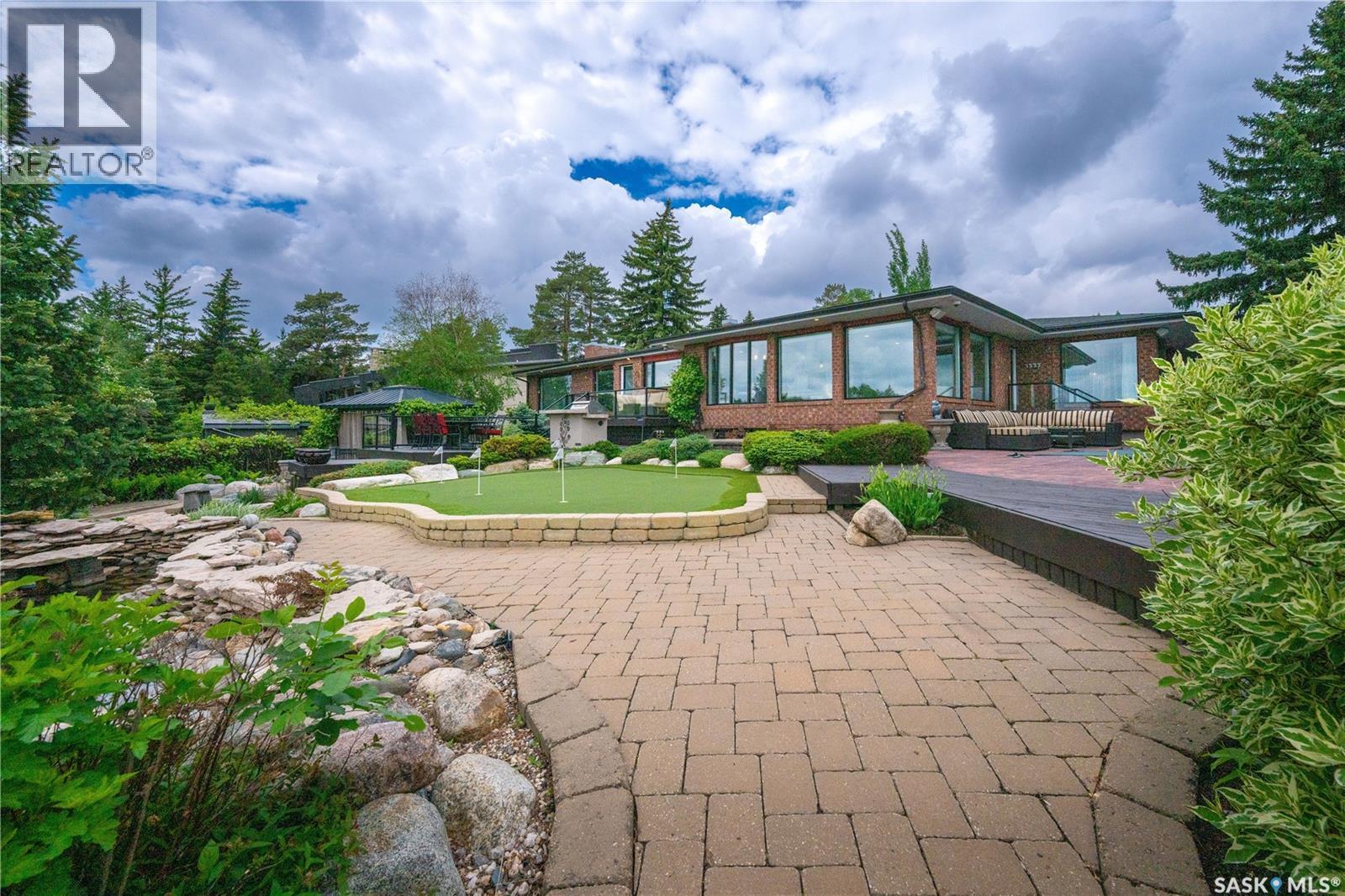 15 Quappelle Court, Saskatoon, SK - Outdoor