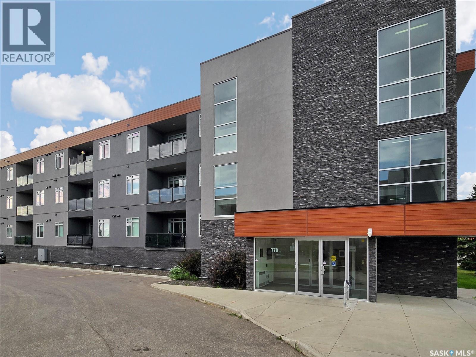 308 770 Childers Crescent, Saskatoon, SK - Outdoor With Balcony With Facade