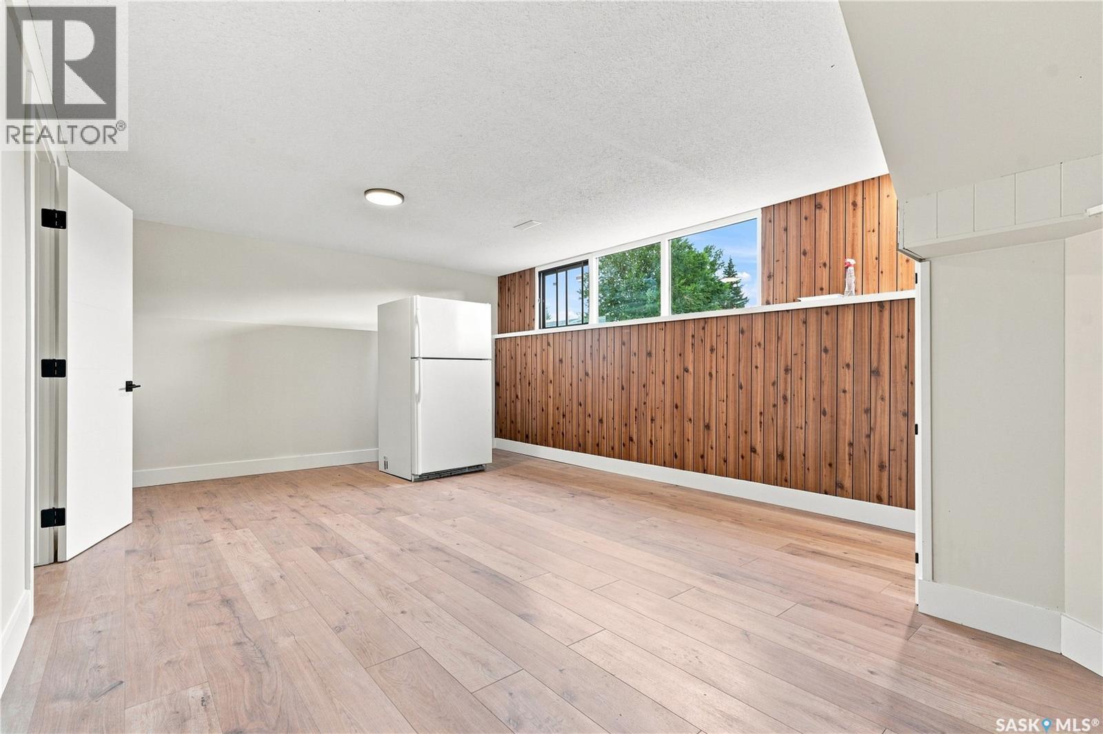 702 Mckercher Drive, Saskatoon, SK - Indoor Photo Showing Other Room