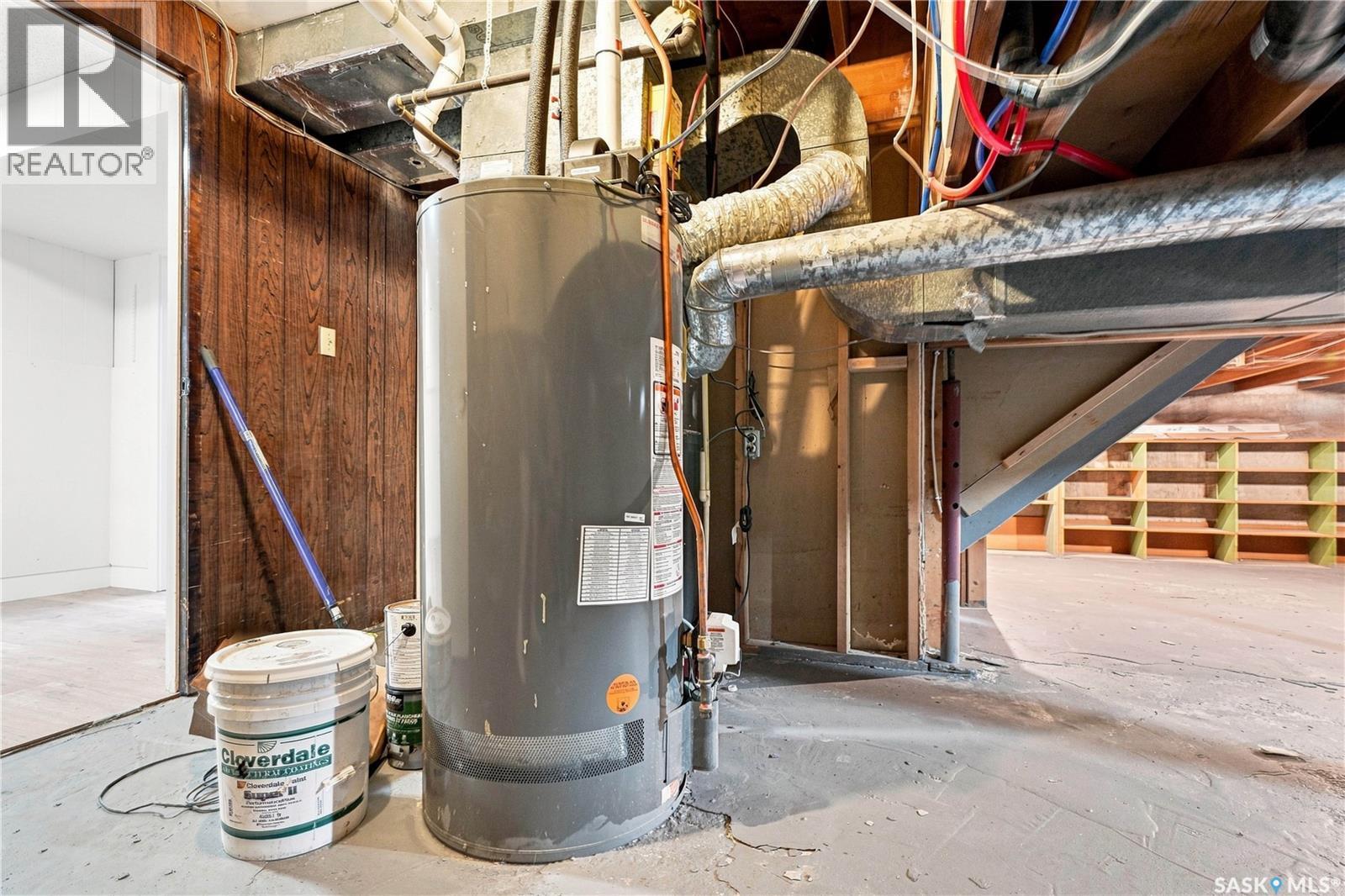 702 Mckercher Drive, Saskatoon, SK - Indoor Photo Showing Basement