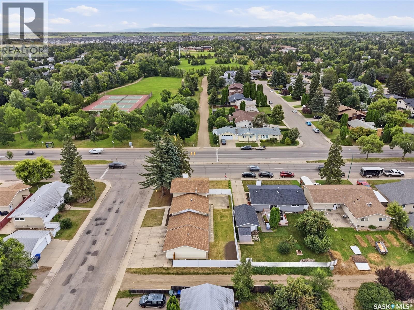702 Mckercher Drive, Saskatoon, SK - Outdoor With View