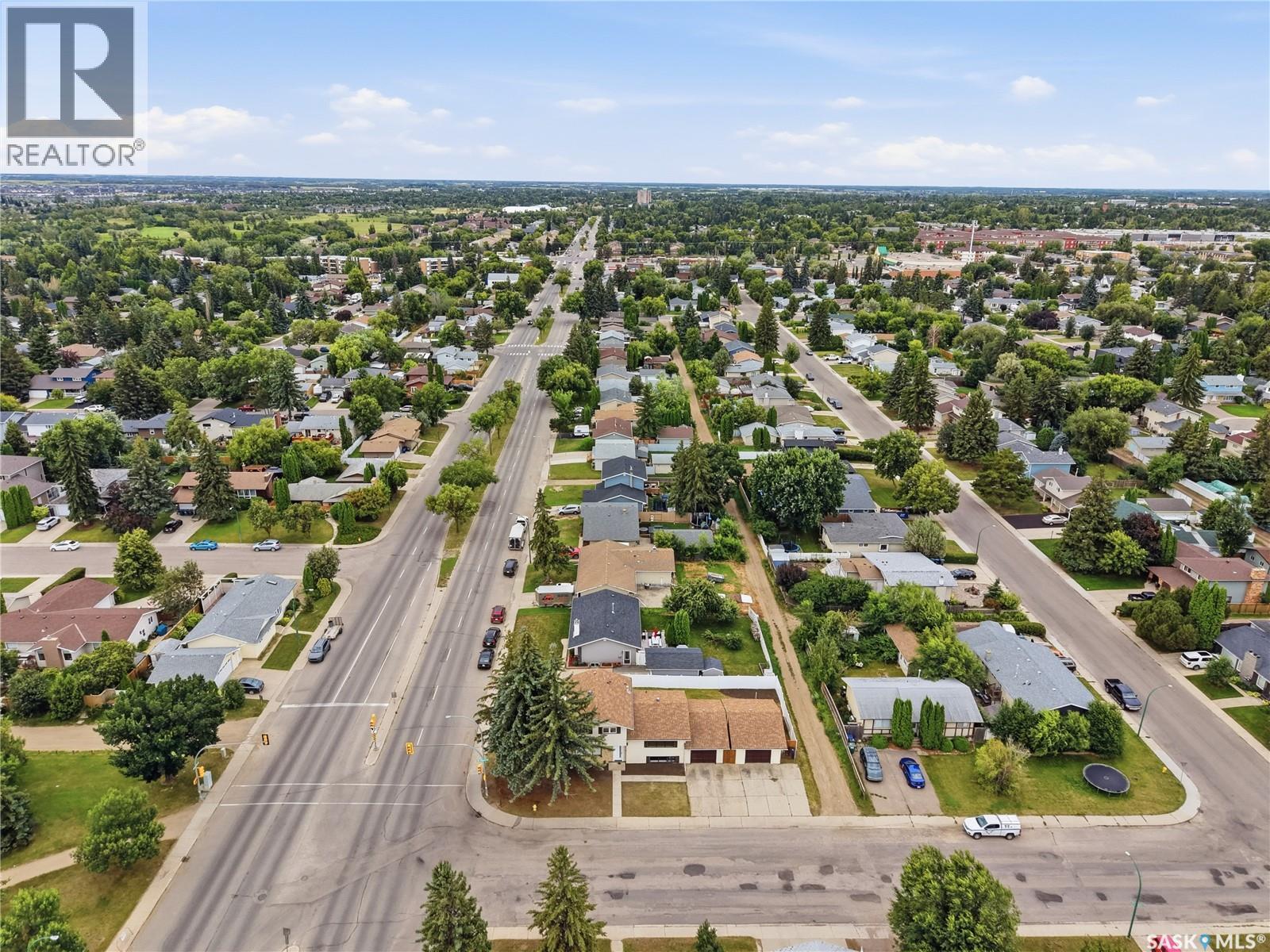 702 Mckercher Drive, Saskatoon, SK - Outdoor With View