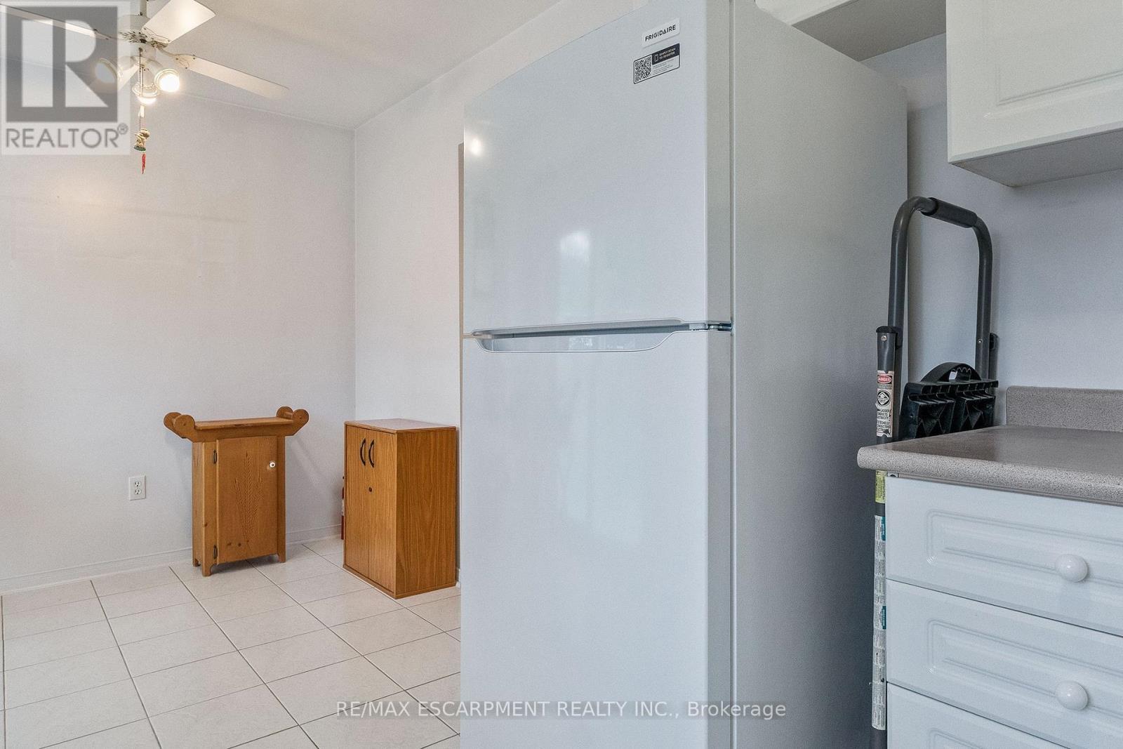 16 Whiteface Crescent, Brampton, ON - Indoor