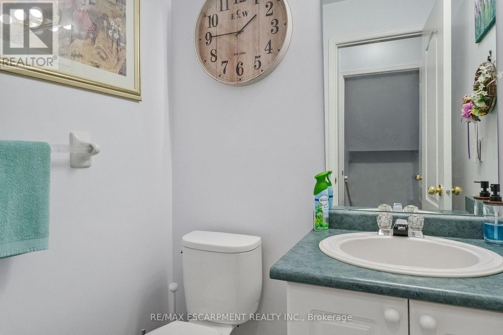 16 Whiteface Crescent, Brampton, ON - Indoor Photo Showing Bathroom