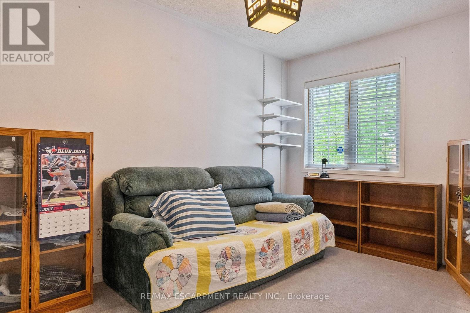 16 Whiteface Crescent, Brampton, ON - Indoor