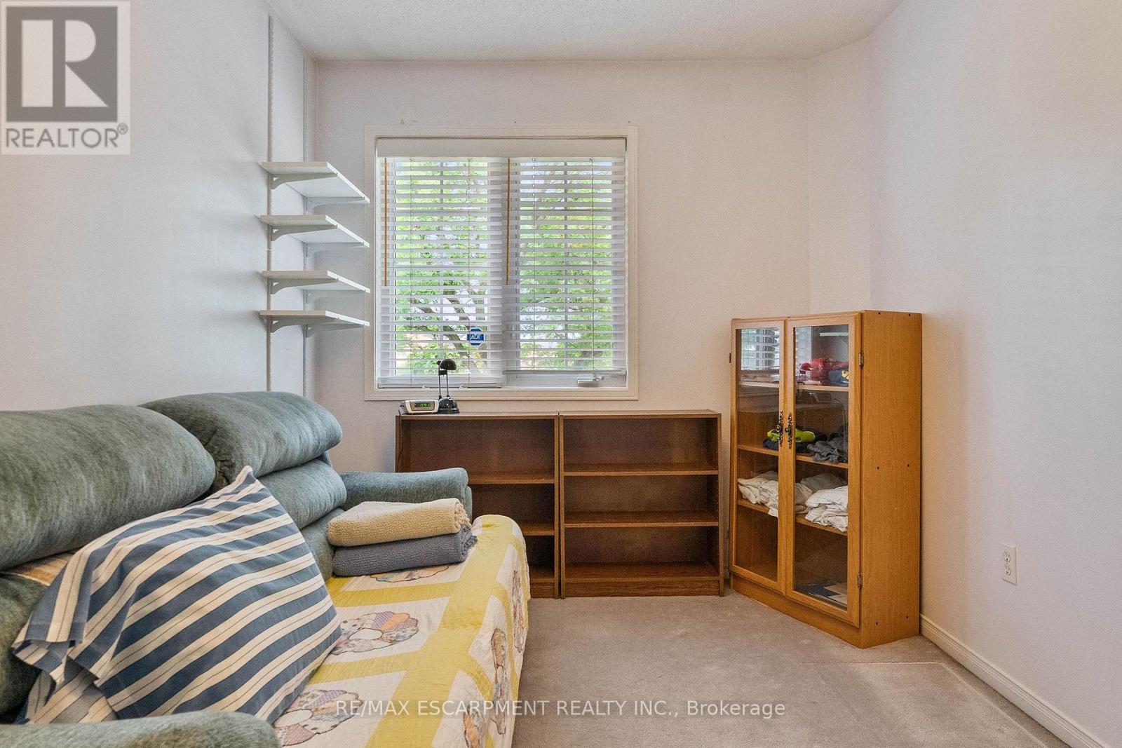 16 Whiteface Crescent, Brampton, ON - Indoor