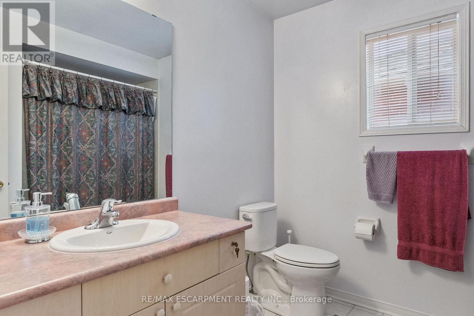 16 Whiteface Crescent, Brampton, ON - Indoor Photo Showing Bathroom