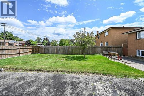 39 Algonquin Court, Hamilton, ON - Outdoor