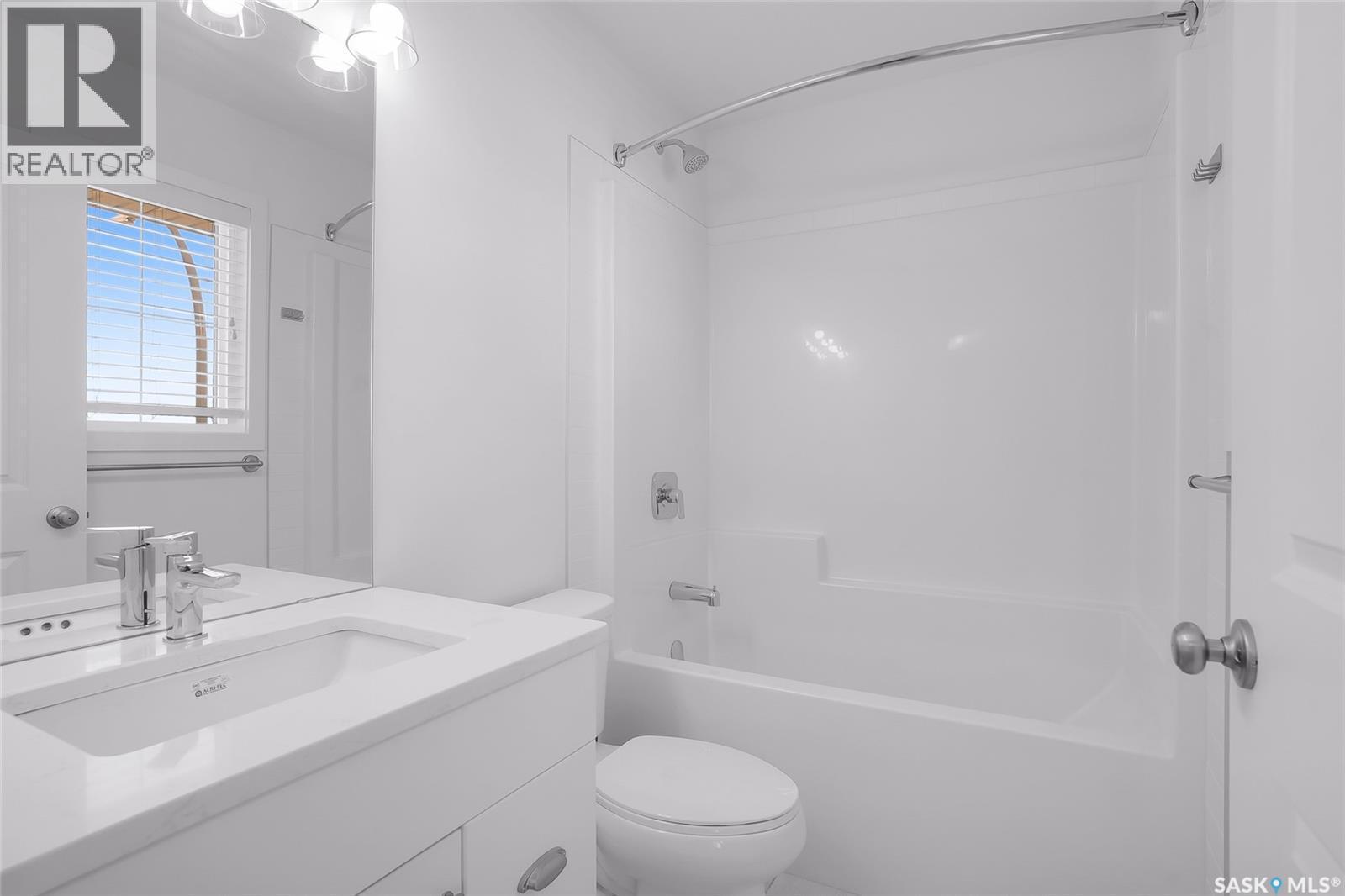 404 Underhill Road, Saskatoon, SK - Indoor Photo Showing Bathroom