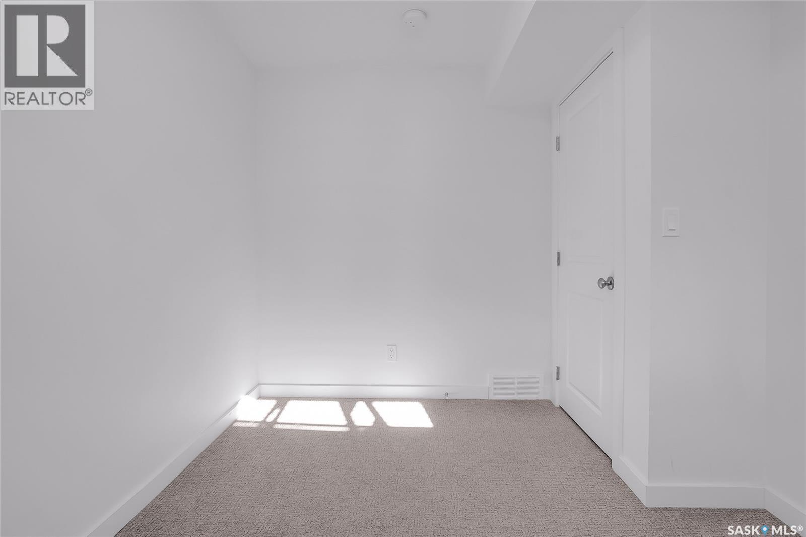 404 Underhill Road, Saskatoon, SK - Indoor Photo Showing Other Room