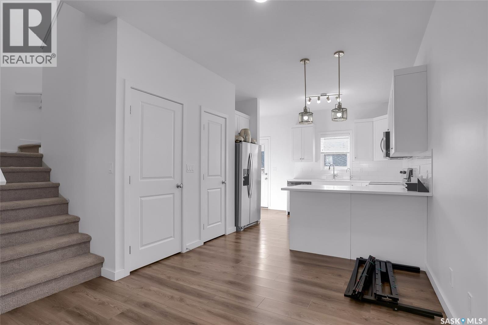 404 Underhill Road, Saskatoon, SK - Indoor Photo Showing Kitchen