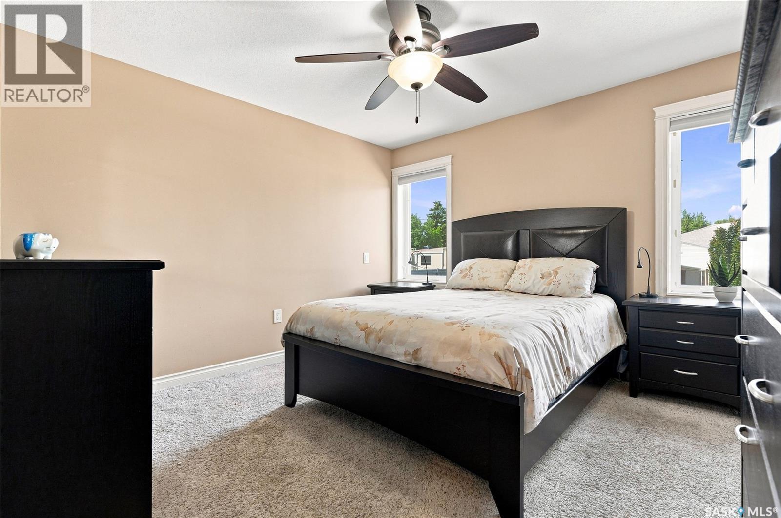 506 Antler Crescent, Warman, SK - Indoor Photo Showing Bedroom