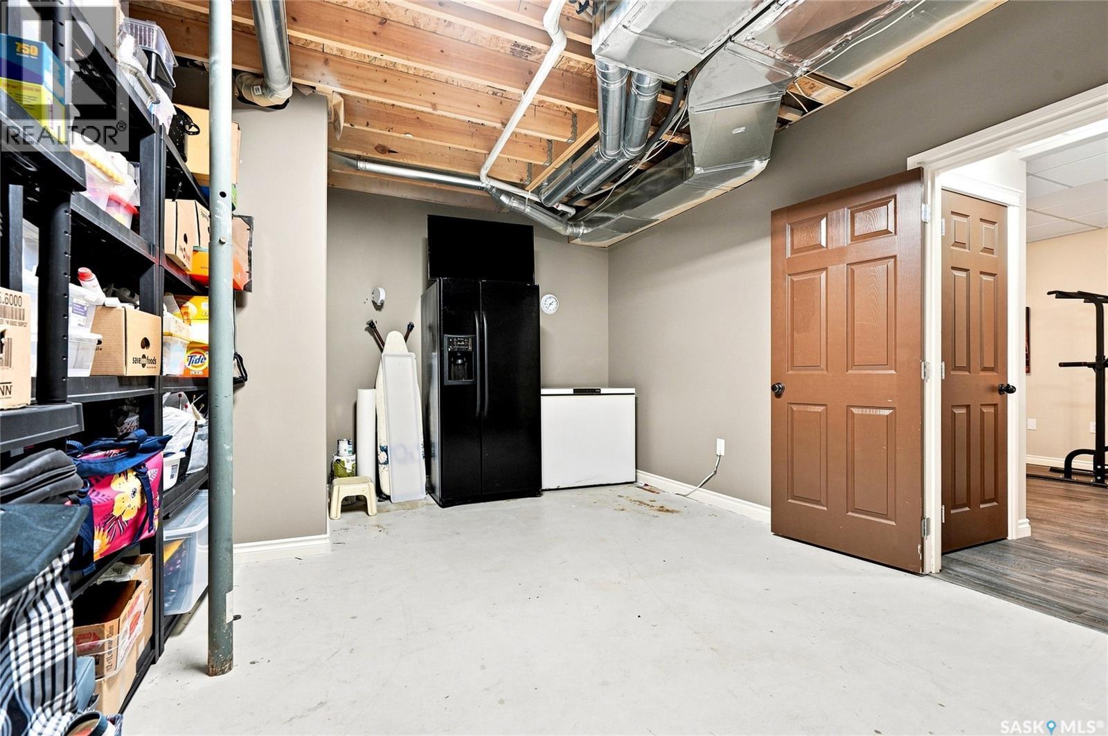506 Antler Crescent, Warman, SK - Indoor Photo Showing Basement