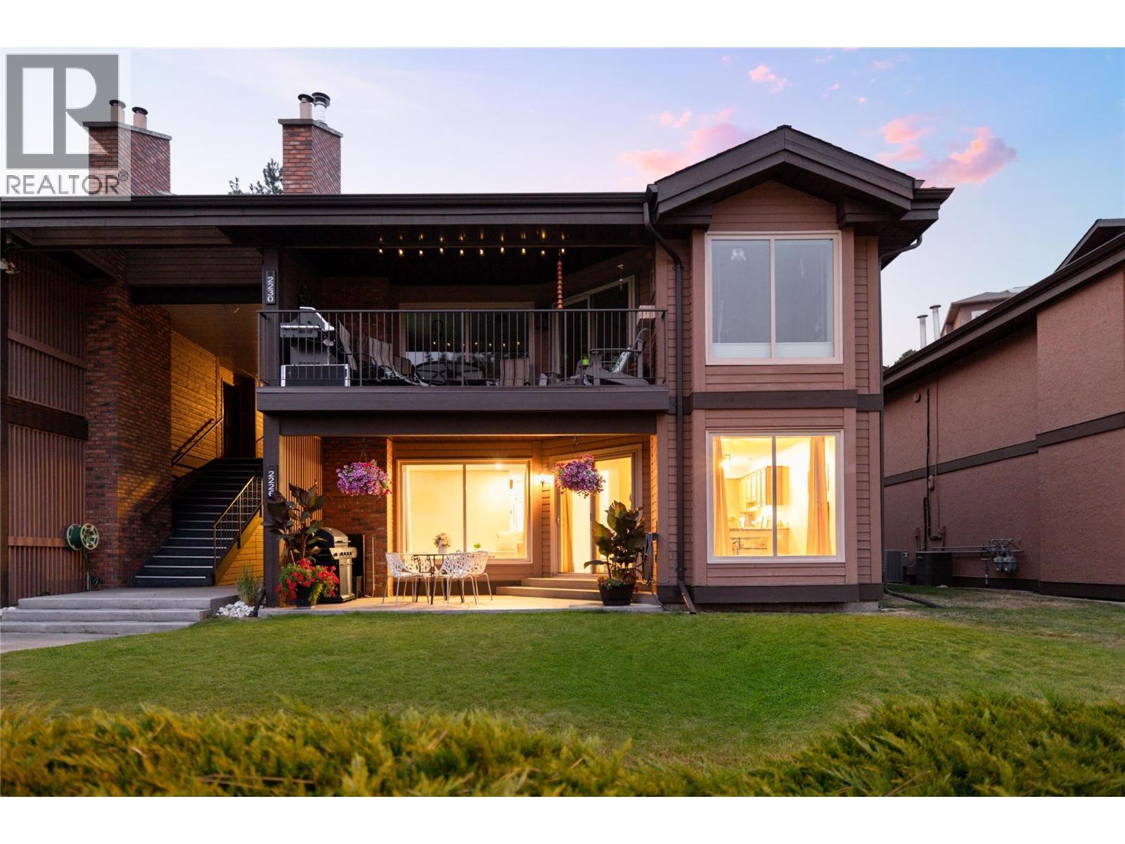 Exterior Twilight Photo - 2226 Golf Course Drive, West Kelowna, BC - Outdoor
