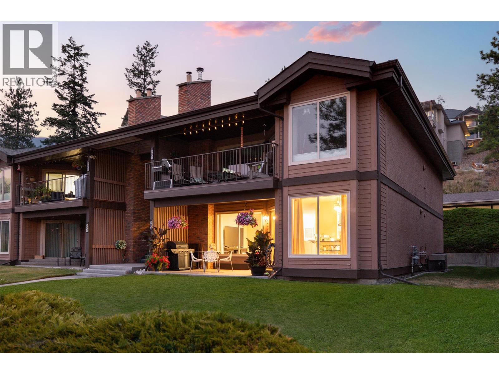 Exterior Twilight Photo - 2226 Golf Course Drive, West Kelowna, BC - Outdoor