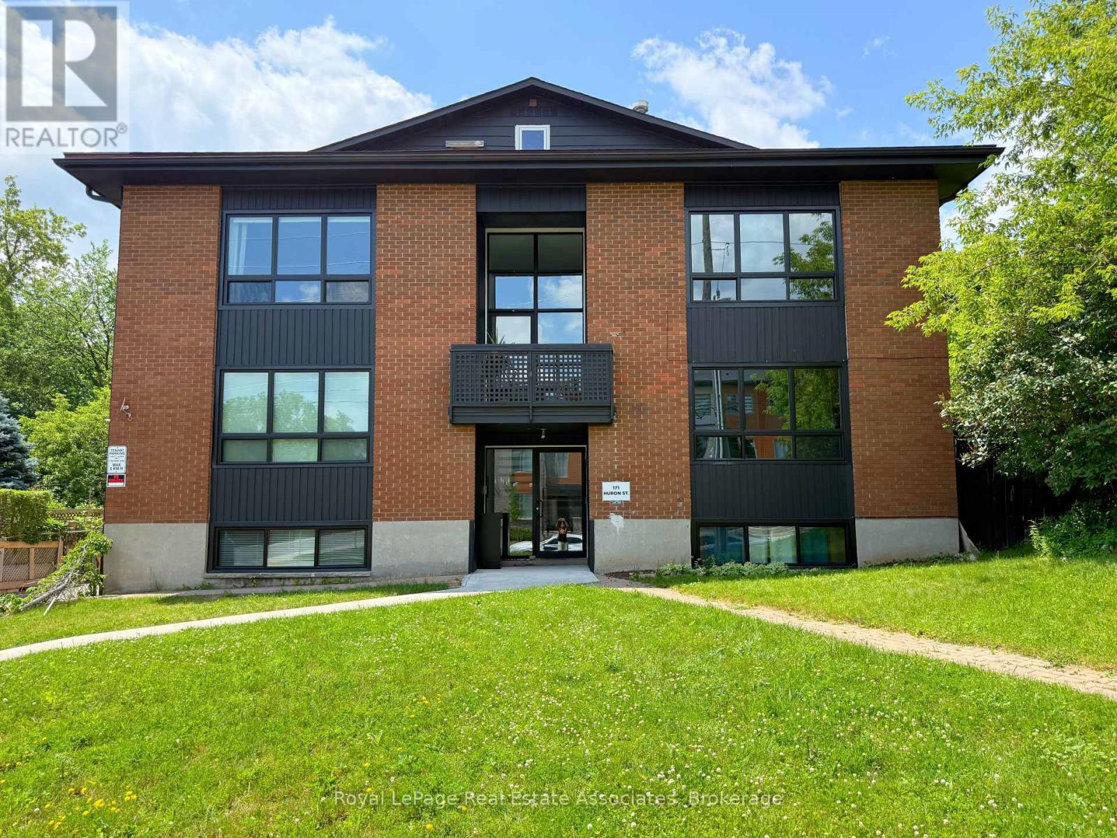 2 - 171 Huron Street, Guelph, ON - Outdoor