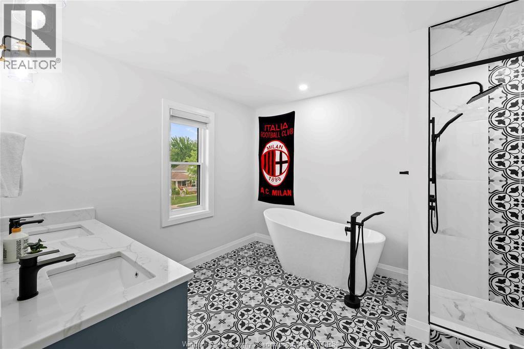 1019 Glidden, Windsor, ON - Indoor