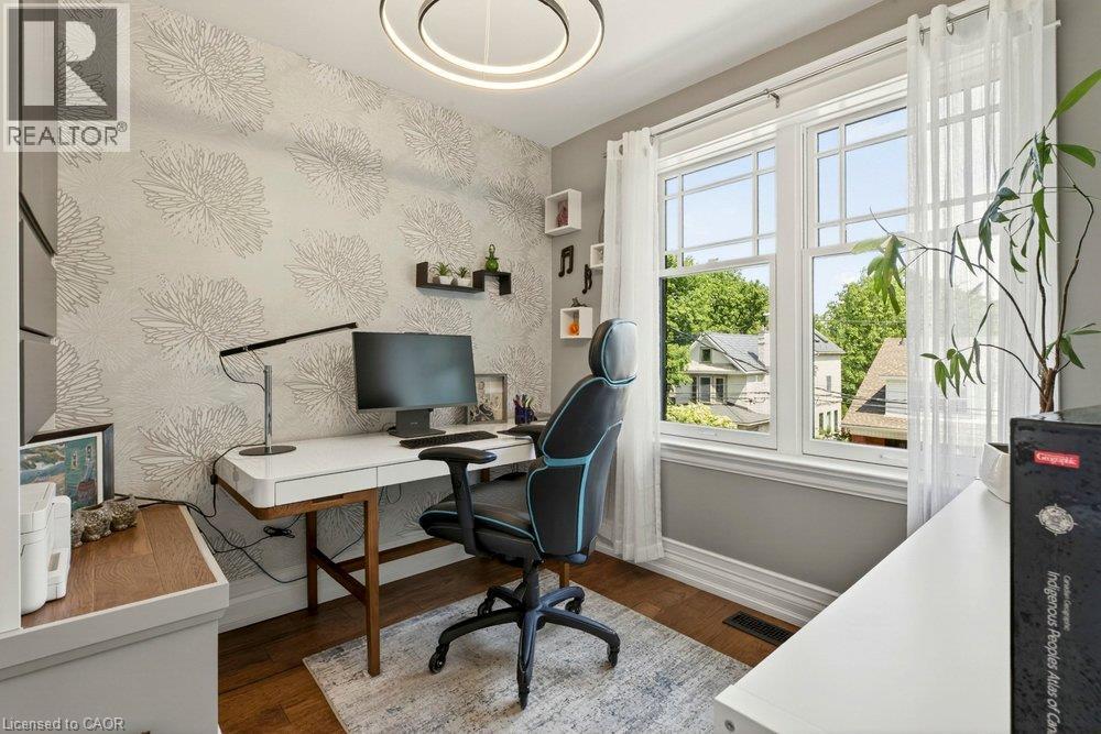 99 Hillcrest Avenue, Hamilton, ON - Indoor Photo Showing Office