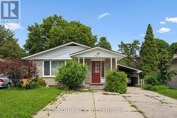 23 MUSKOKA DRIVE Guelph (Victoria North), ON N1E 6E1