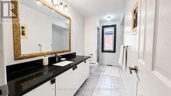 4th Bathroom - 