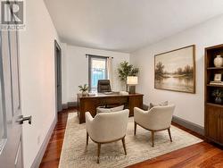 Home Office/5th Bedroom - 