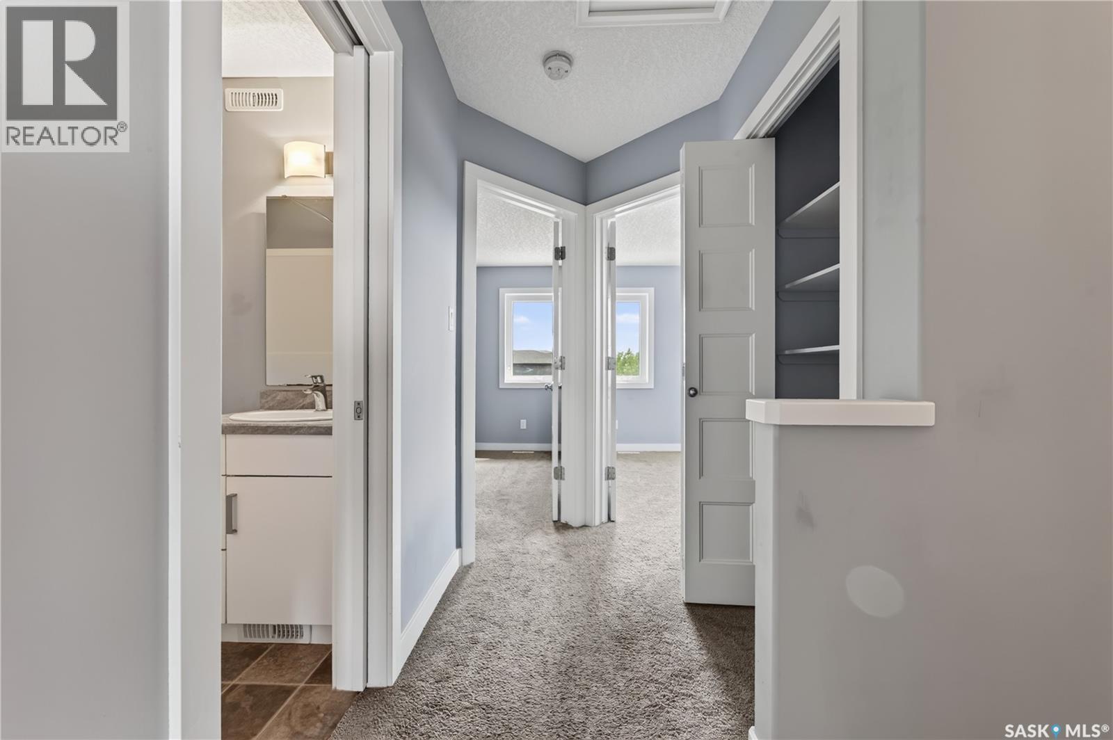 4537 James Hill Road, Regina, SK - Indoor Photo Showing Other Room